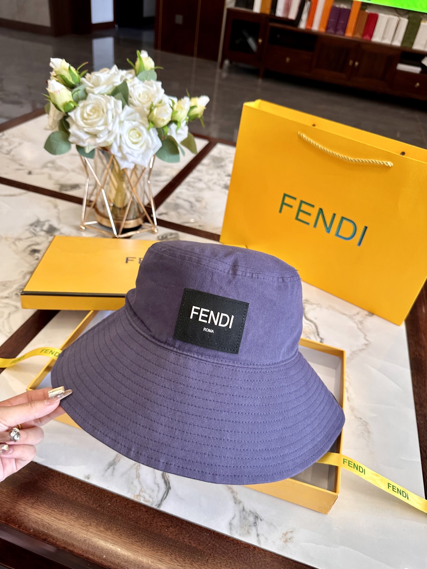 fendi hat model 15